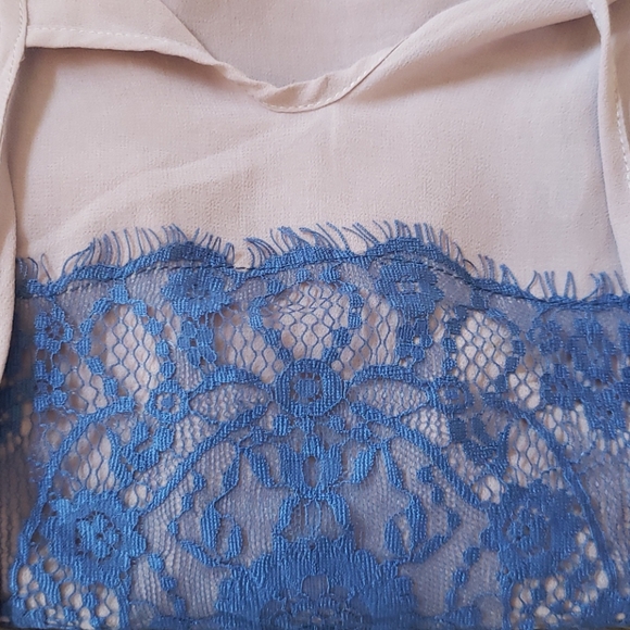 Blouse - Picture 3 of 3